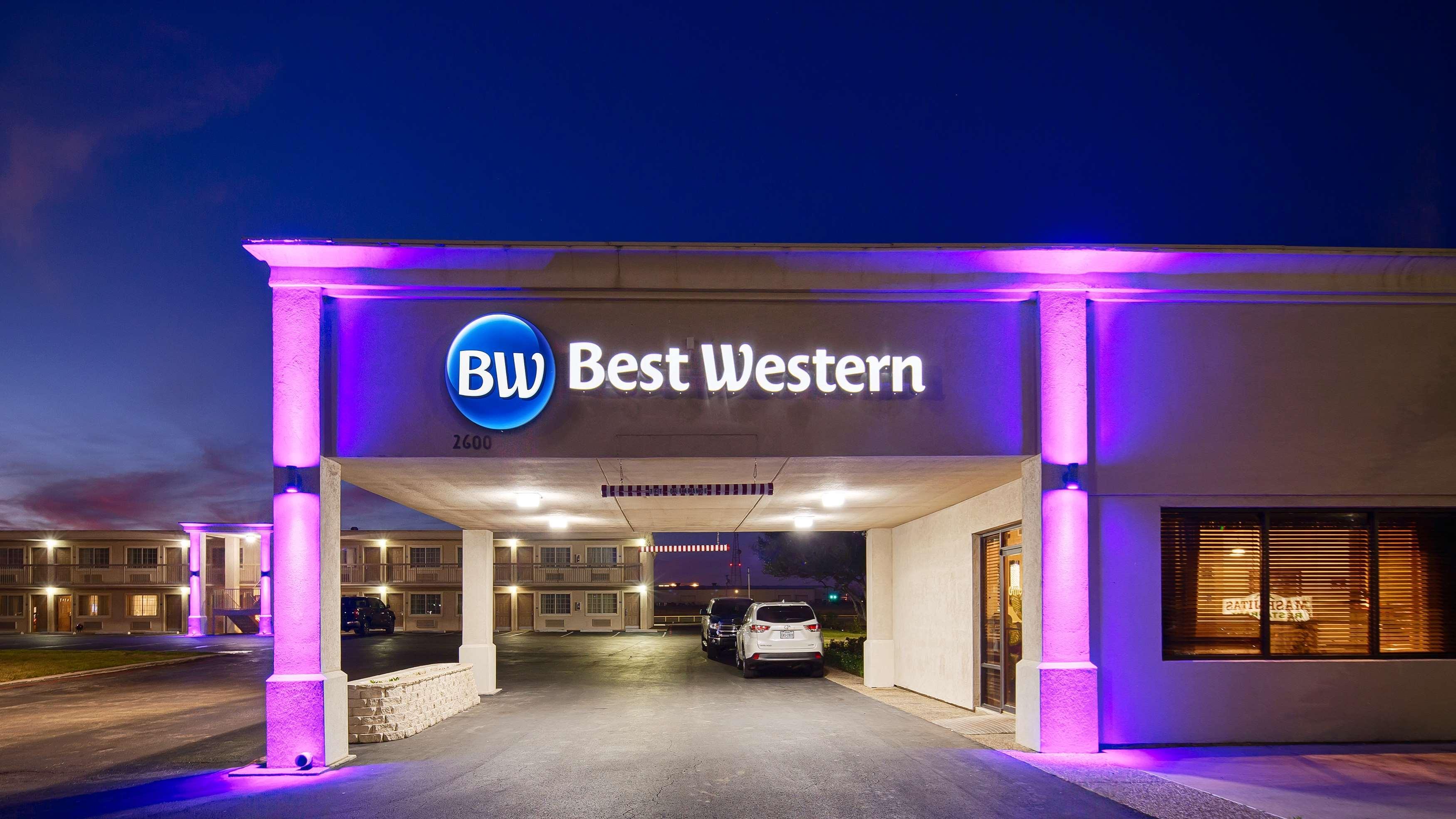 Best Western Taylor Inn Extérieur photo