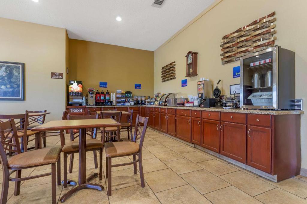 Best Western Taylor Inn Extérieur photo